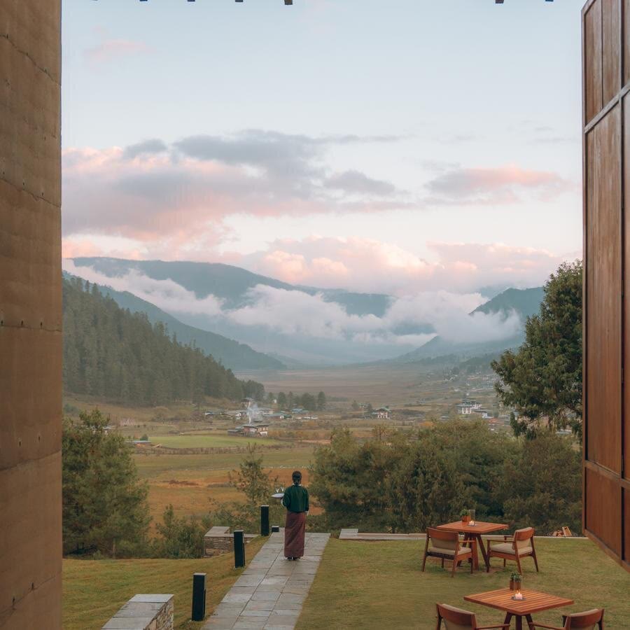 Outdoor dining at Amankora Gangtey, Bhutan