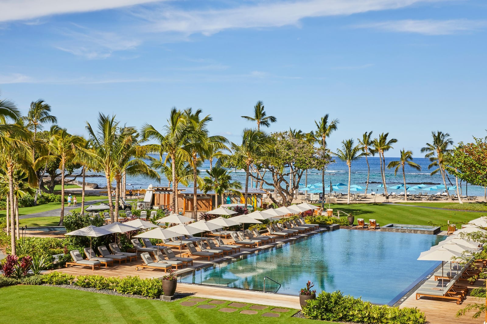 The ocean-view pool at Mauna Lani, Auberge Collection