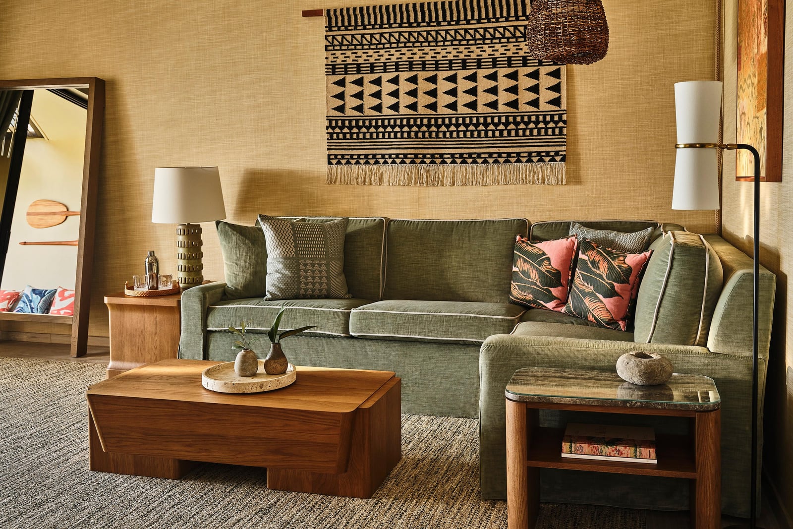 An oceanfront suite living area at Mauna Lani