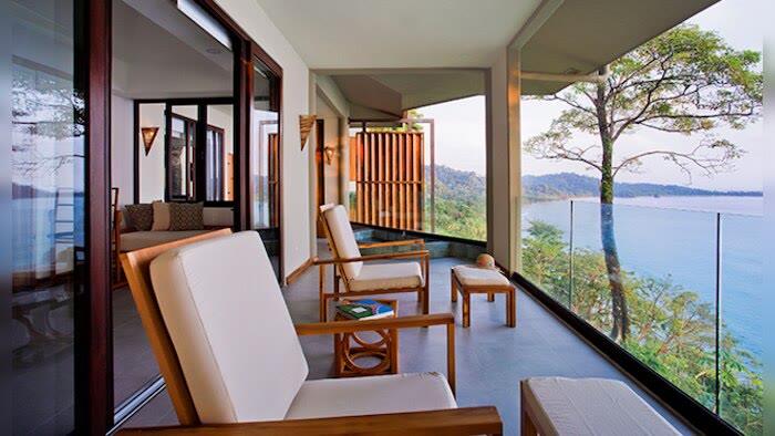 Ocean View Premium Suite balcony at Arenas del Mar