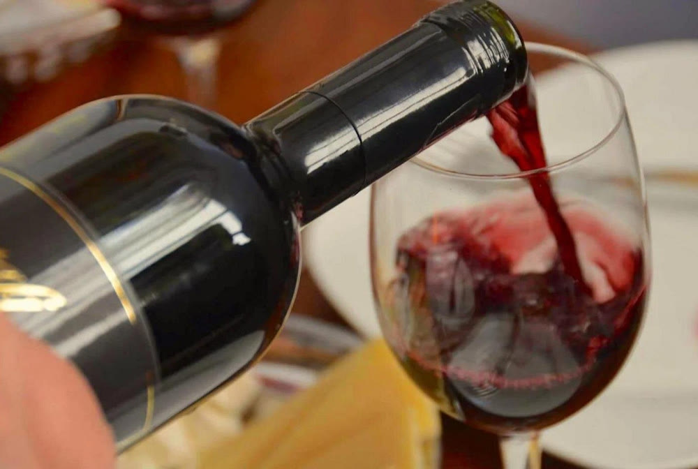A vintage car experience with wine in Montenegro