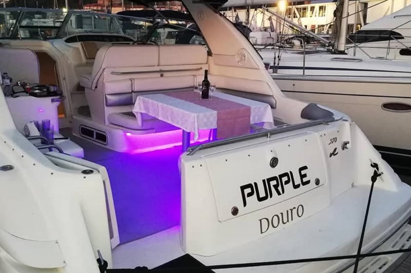 A private sunset yacht on the Douro from Gaia