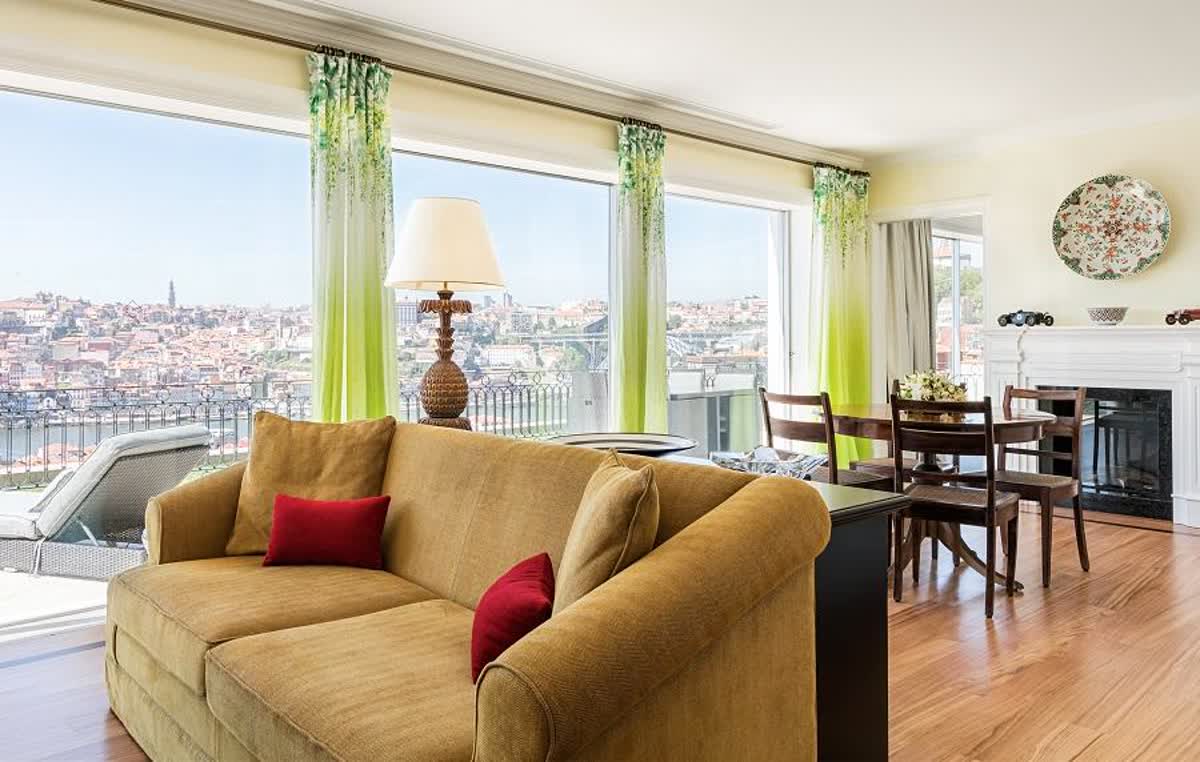 The Artist Suite living area at The Yeatman, Porto