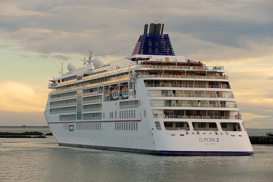 MS EUROPA 2