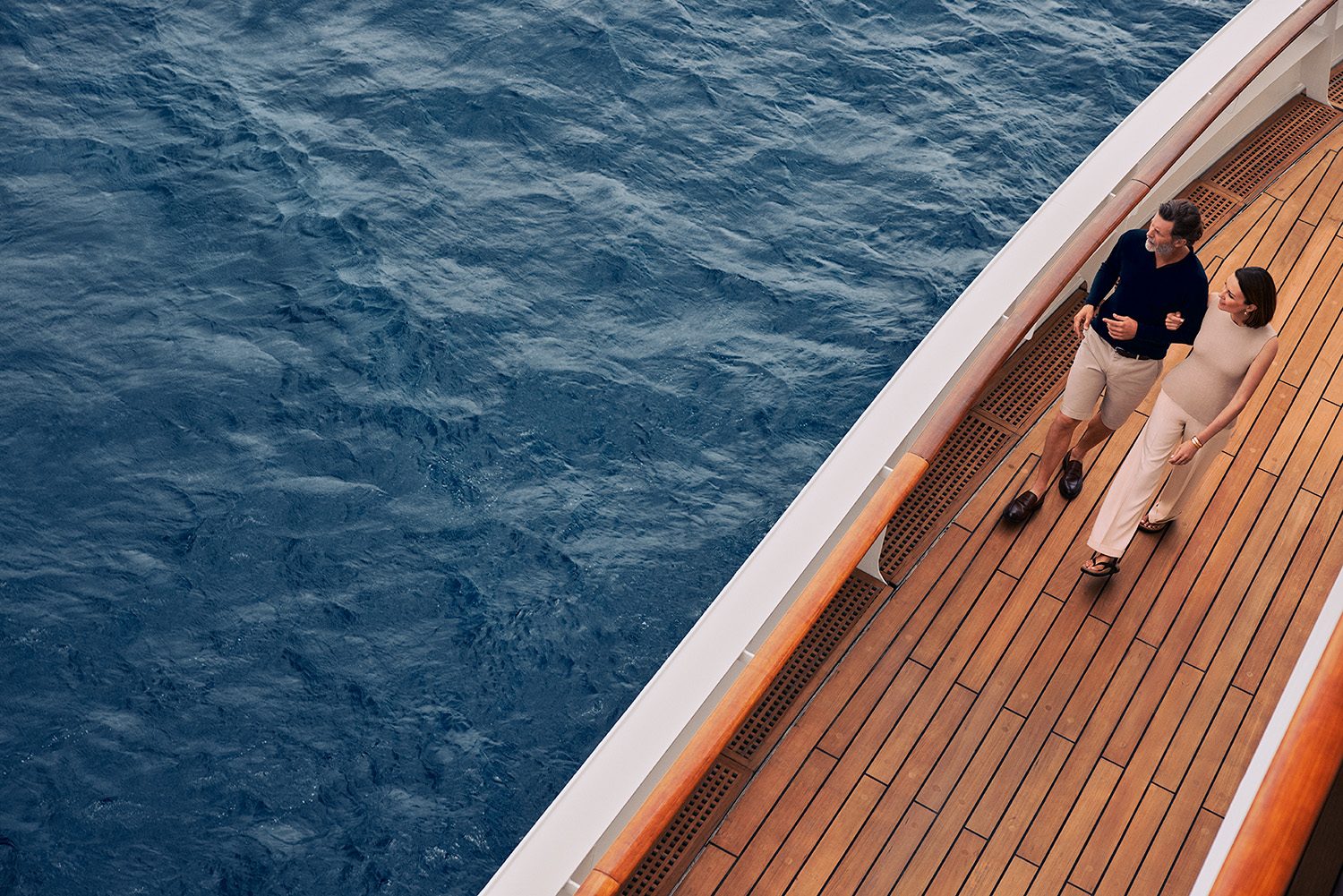 Crystal public space