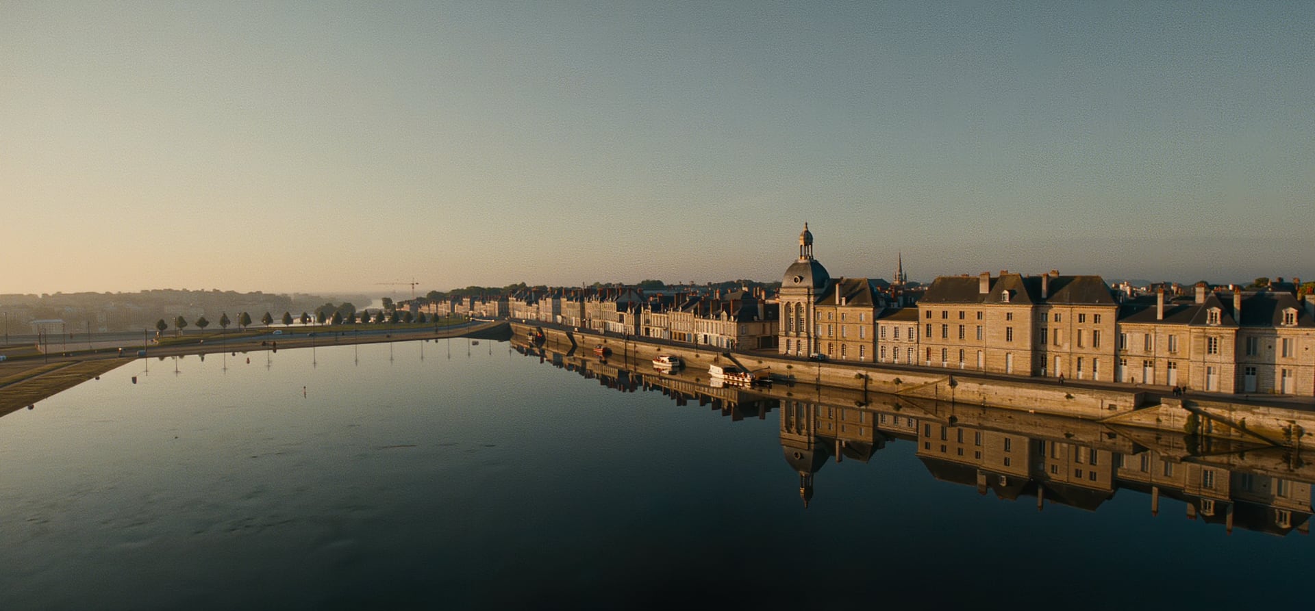 Brilliant Bordeaux (2026)