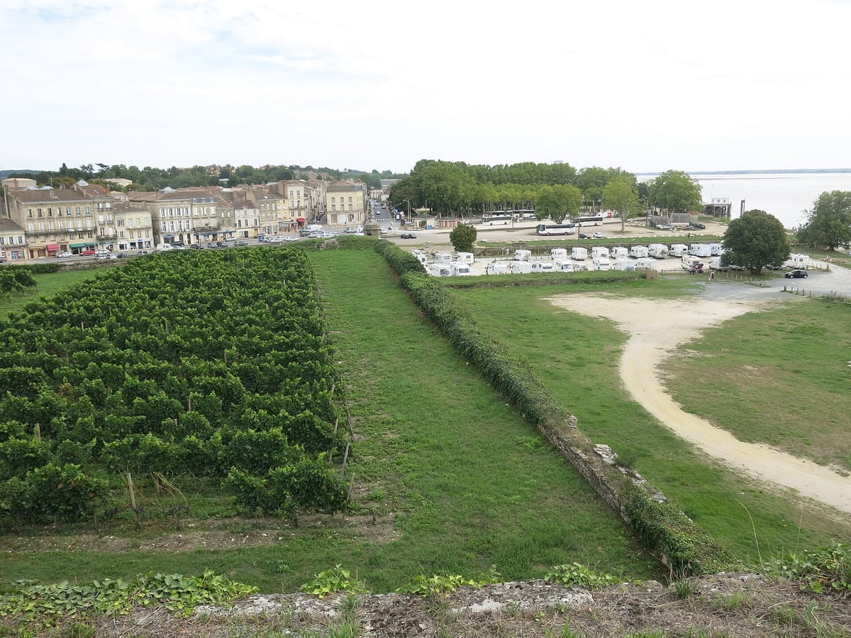 Blaye, Bourg sur Gironde