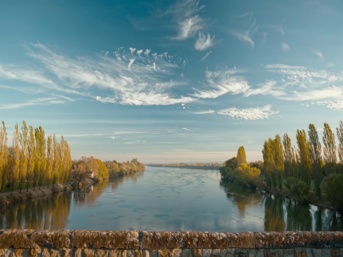 Gonyu, Hungary