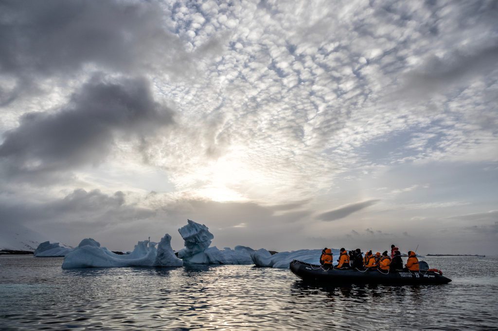 Zodiac cruise, Antarctica