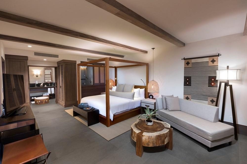 Rustic-meets-modern villa