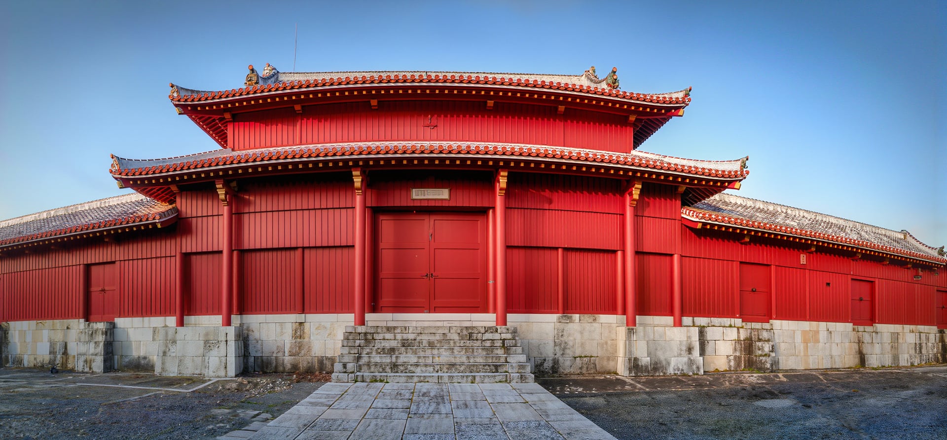 A Journey Through Magnificent Urban Allure & Island Serenity