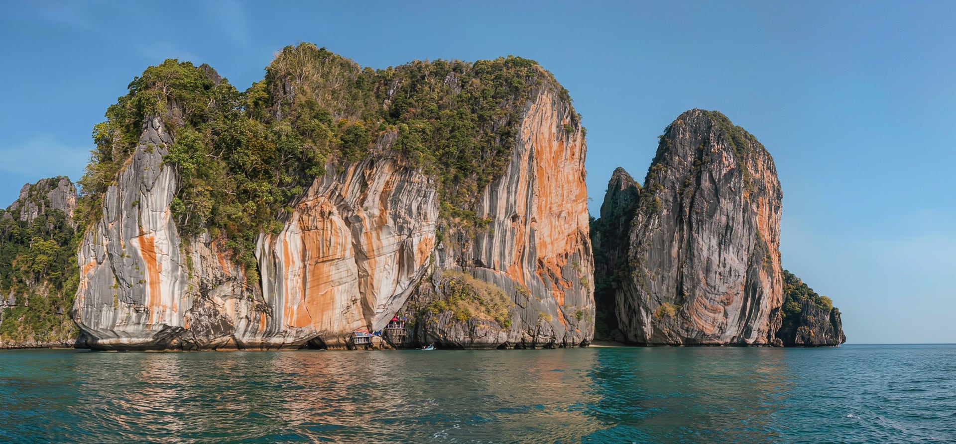 An Extended Journey From Singapore’S Lush Gardens To The Vibrant Cambodian Coast