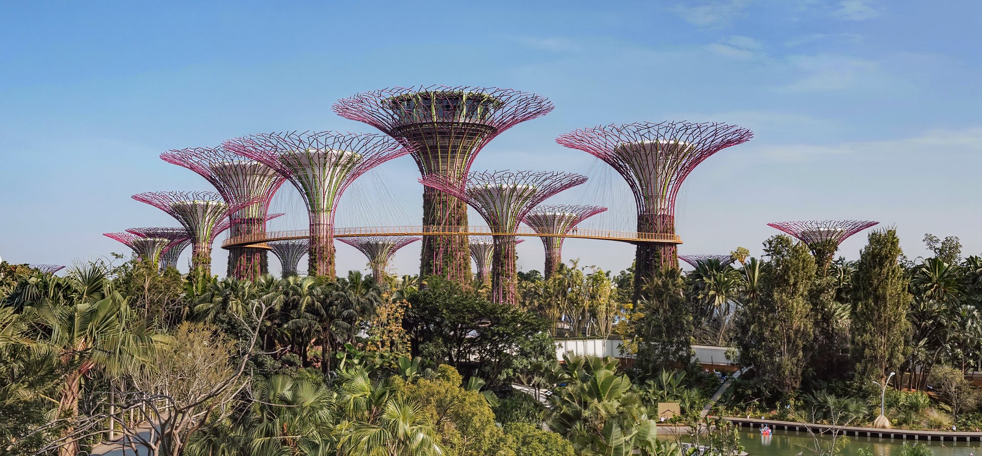 Phuket/Singapore