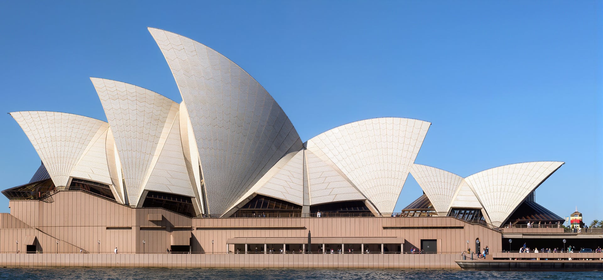 Benoa To Sydney
