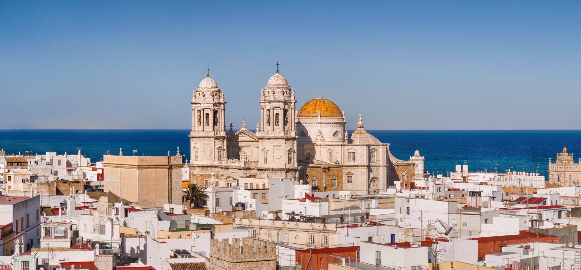 A Grand Journey Of Tropical Shores, Historic Streets &amp; Renaissance Wonders