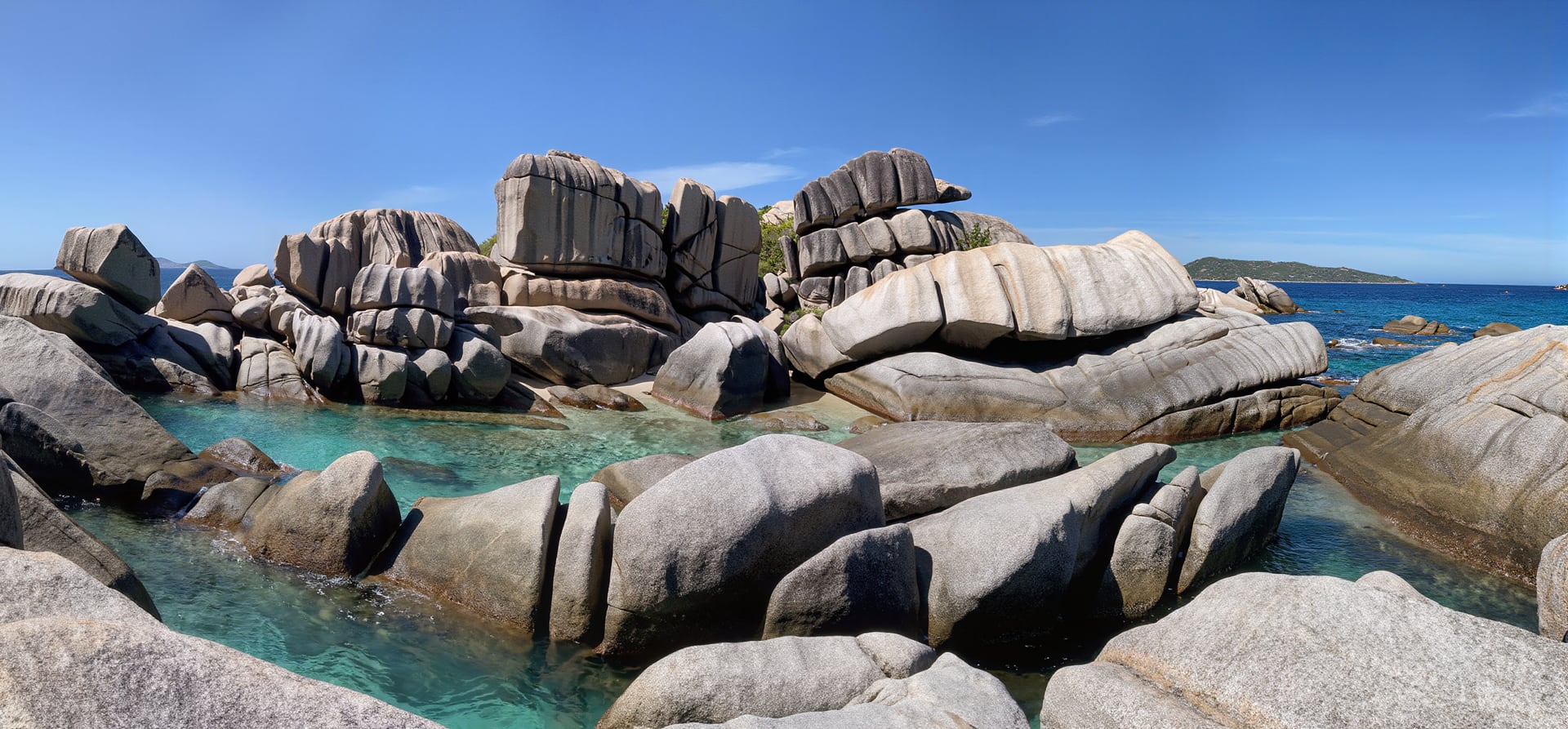 Virgin Gorda & Saint-Kitts from Saint-Martin