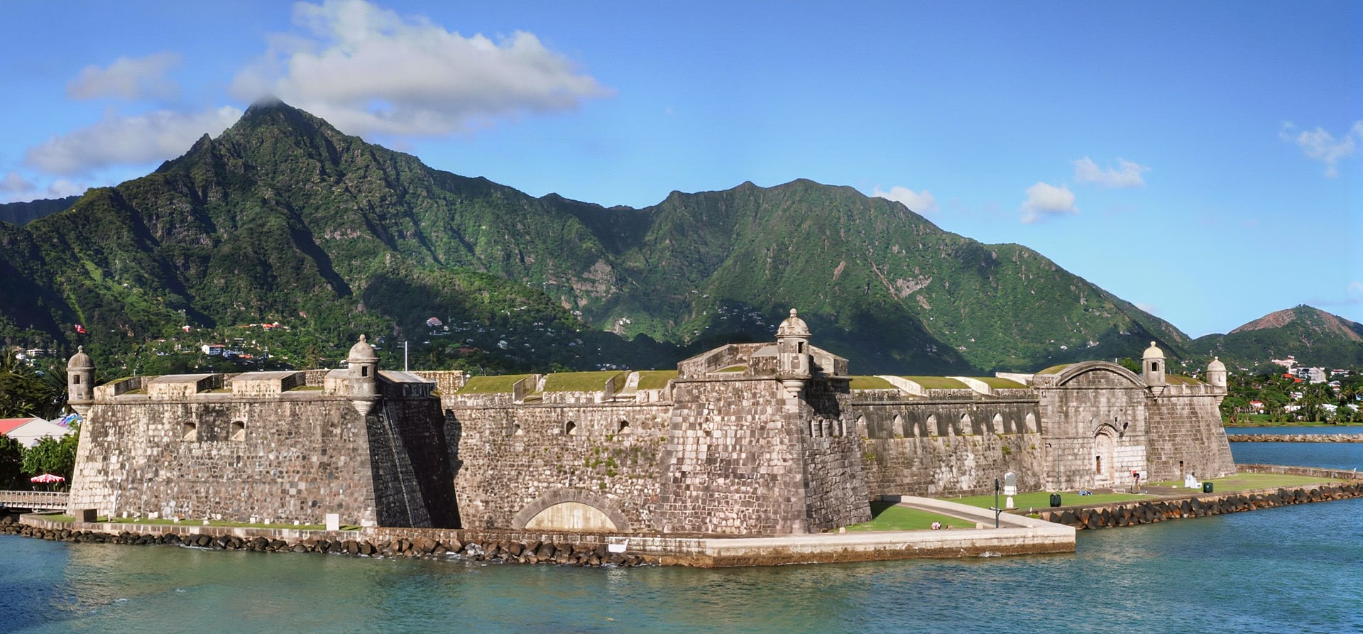 Panama, Colombia & Caribbean Islands