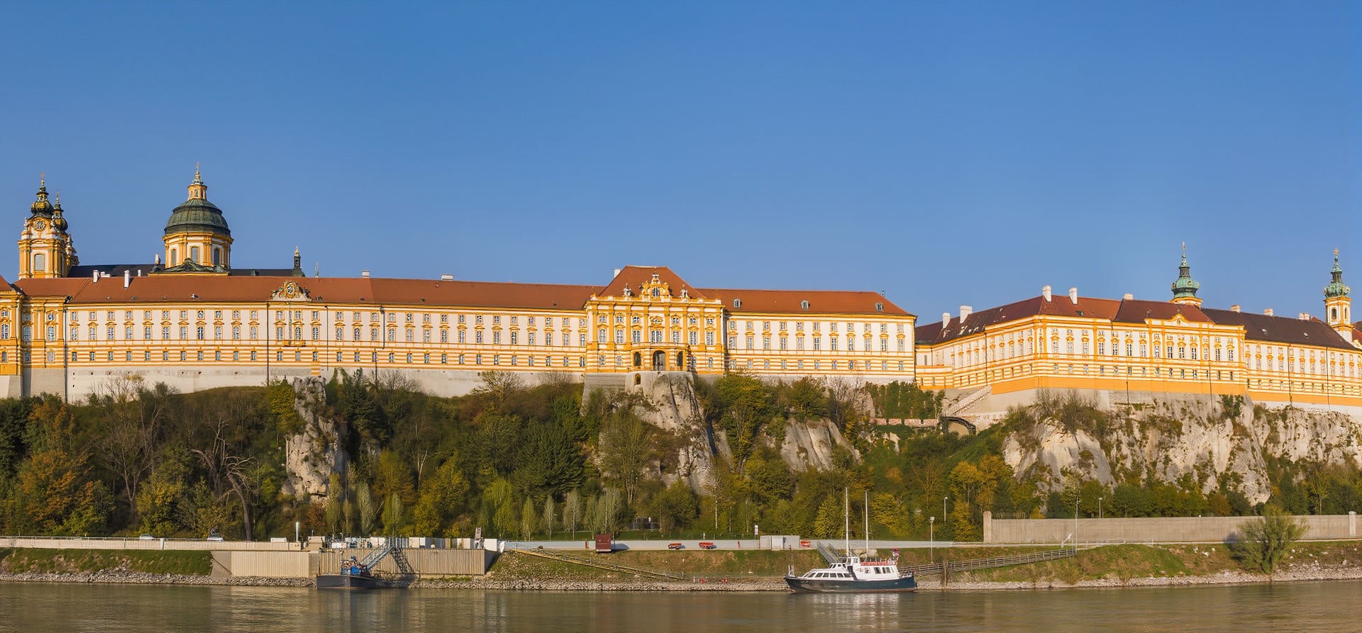 7 Night Christmas Markets On The Danube