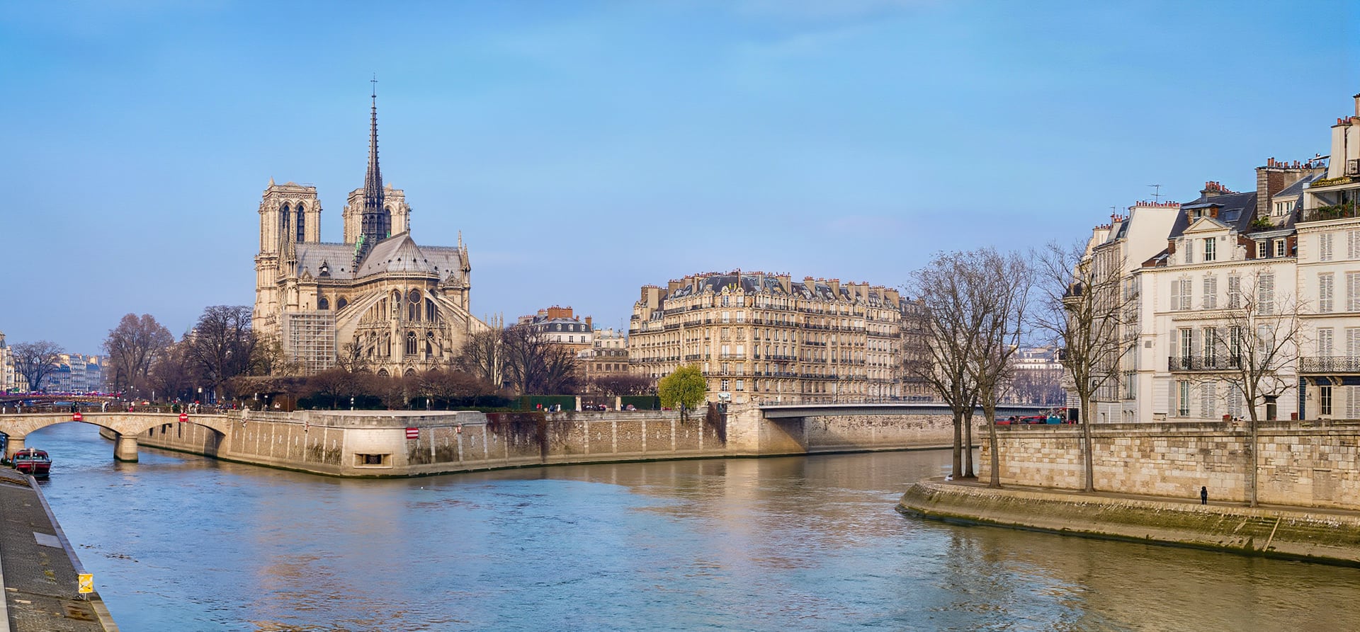 7 Night City Escapes: The Seine