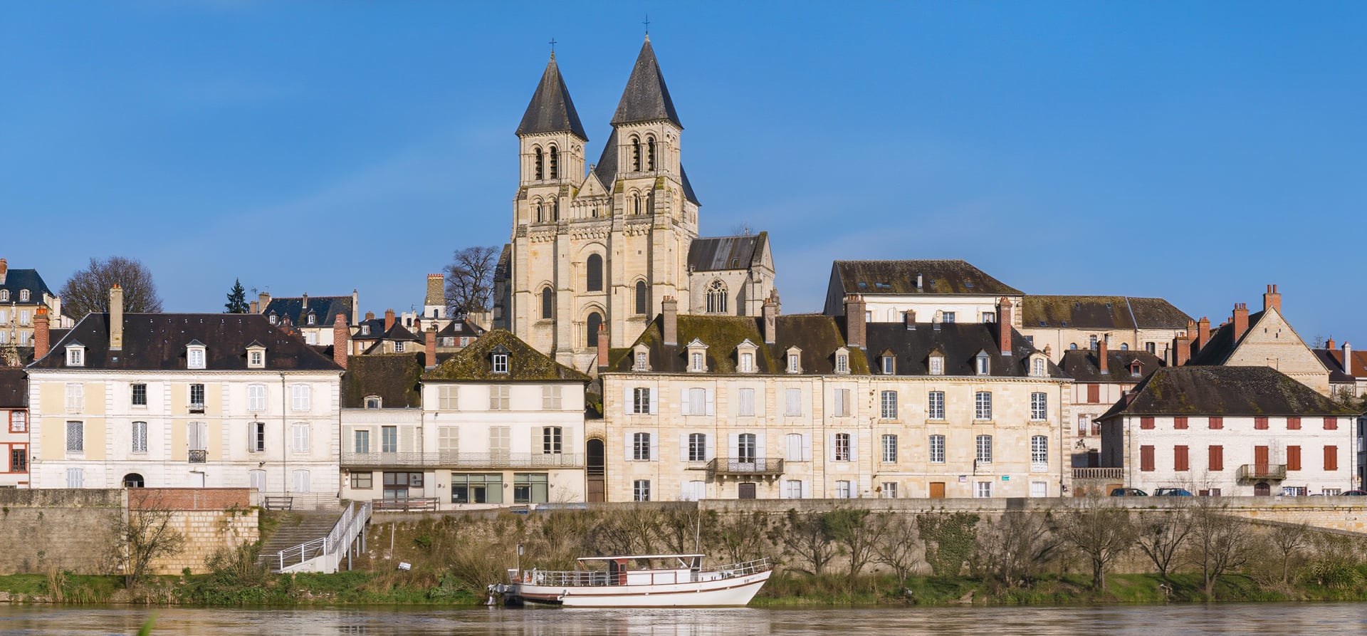 7 Night Essence Of Burgundy & Provence (Taste Of Christmas)