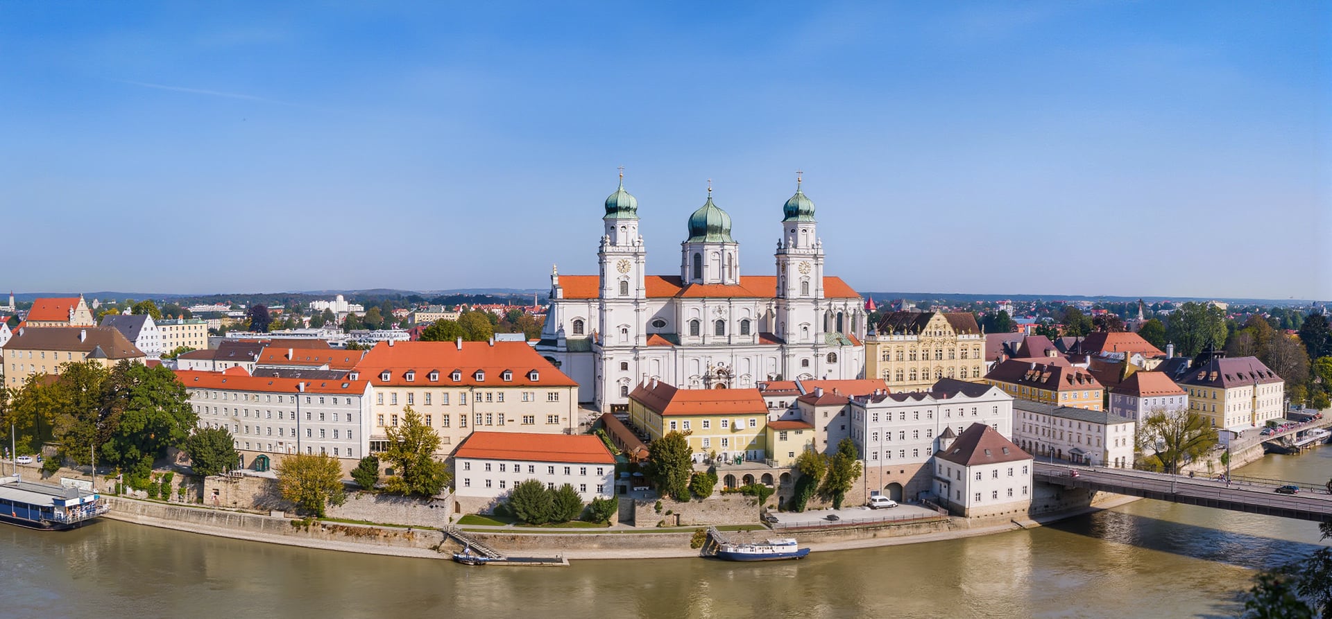 7 Night Iconic Christmas Markets (Smithsonian Journeys)