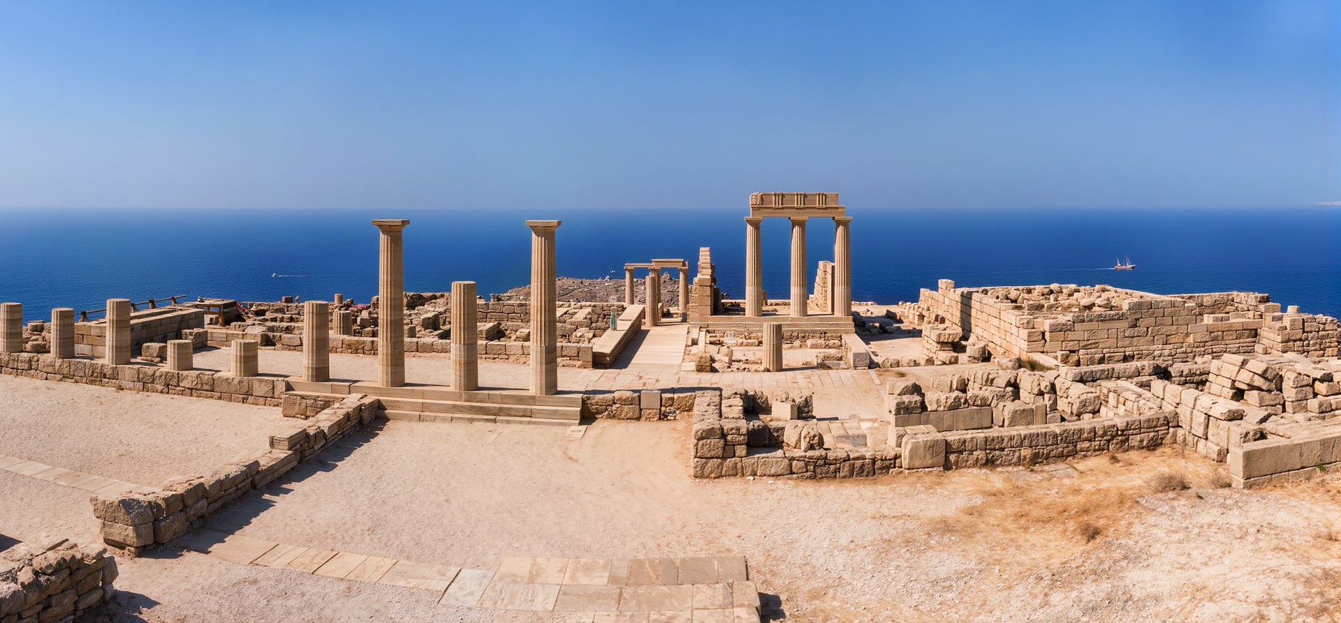 Discover the Charm of the Greek Isles & the Amalfi Coast