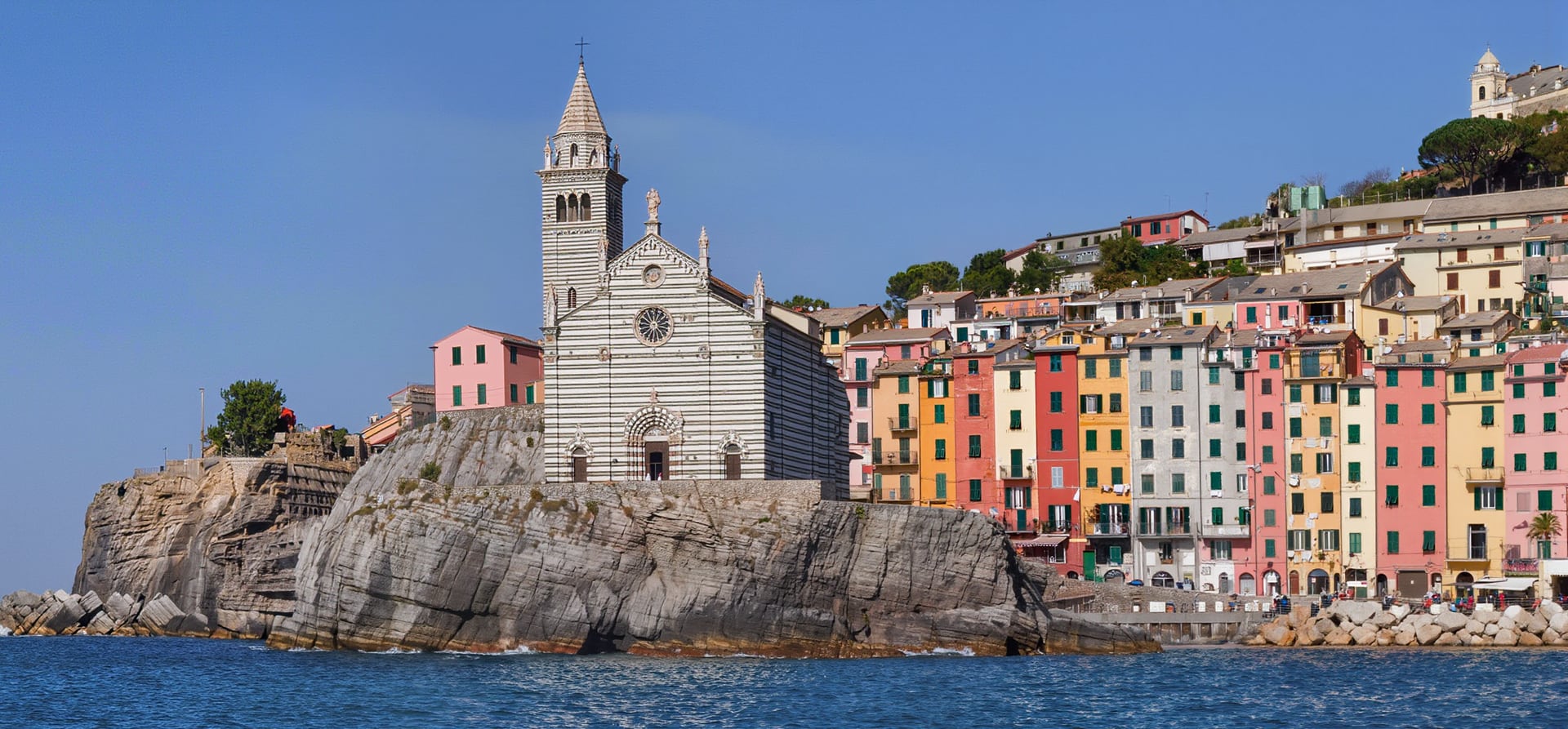 Discover the Splendors of French & Italian coastlines