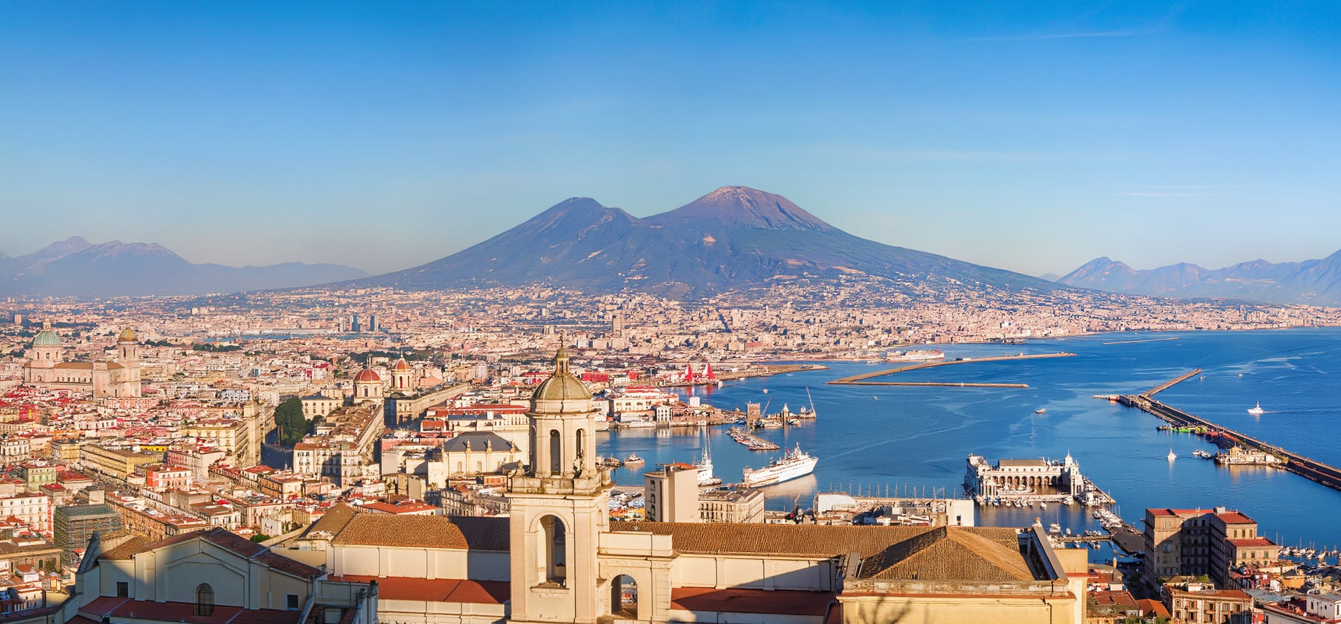 An Extended Journey Of Glamour, Grandeur And Island Escape
