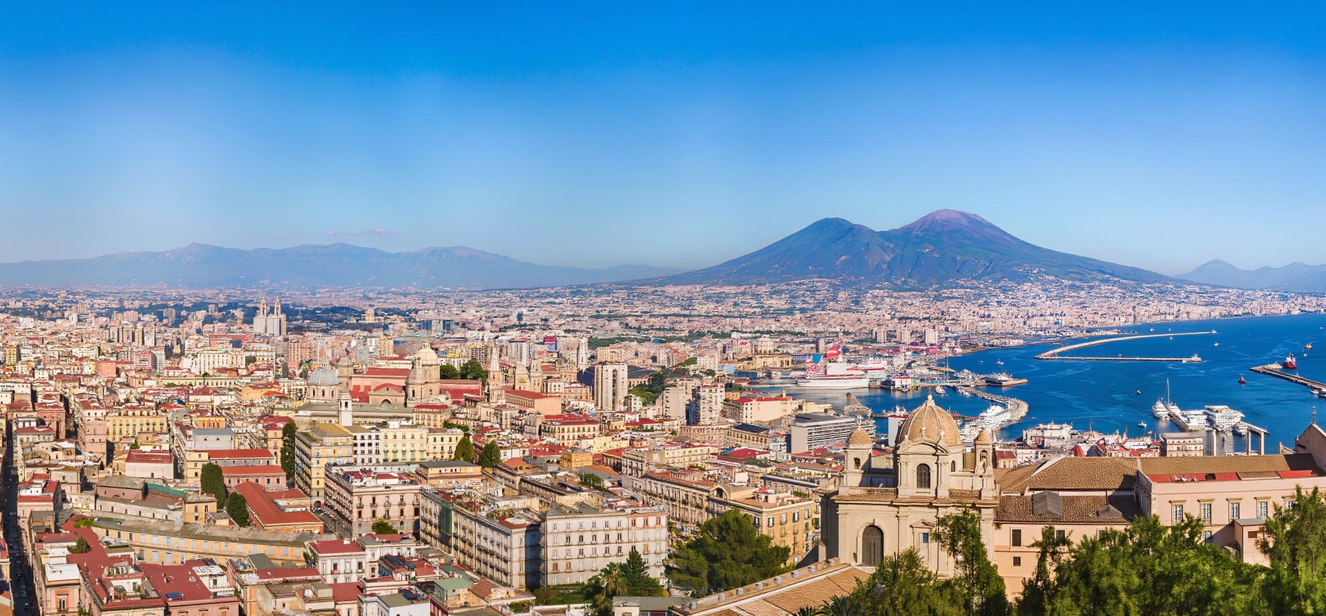 An Extended Journey Of Historic Landmarks & Sun-Kissed Islands