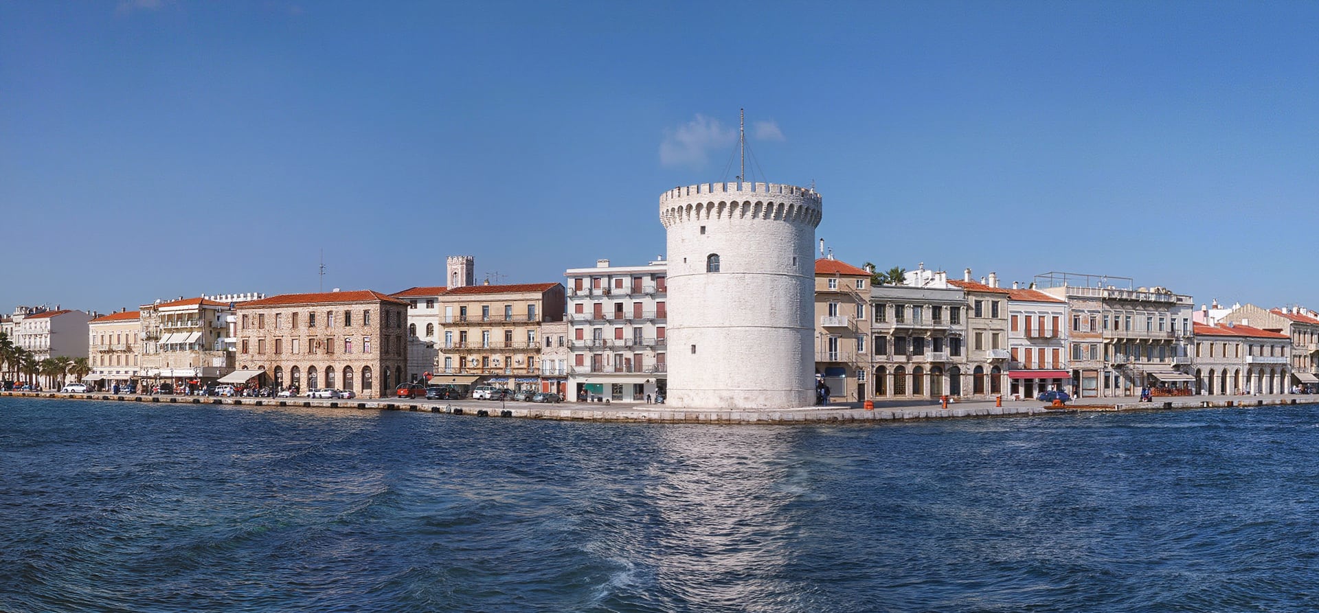 An Extended Journey Through Greek Splendour, Byzantine History & Timeless Piazzas