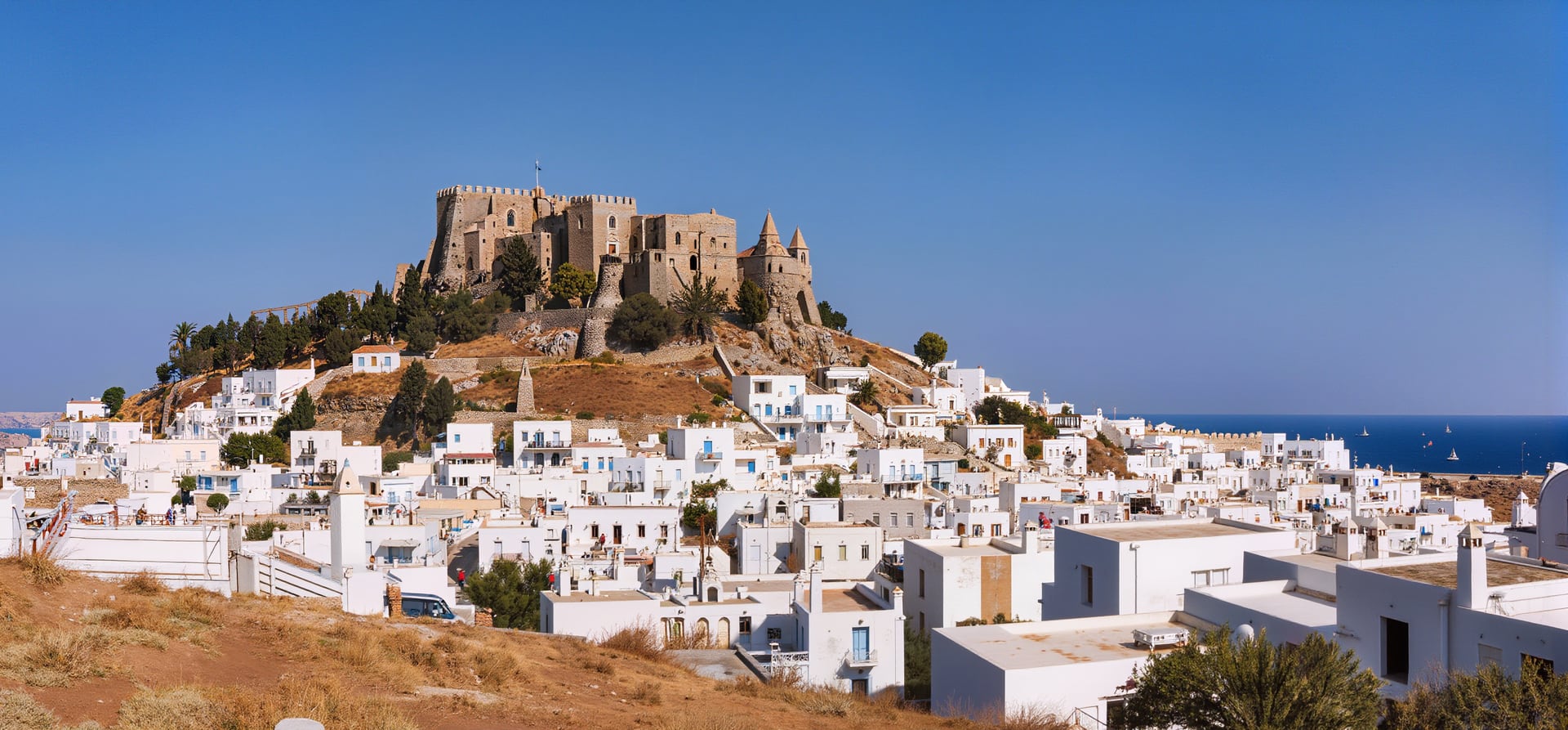 Round-trip Athens (Piraeus)