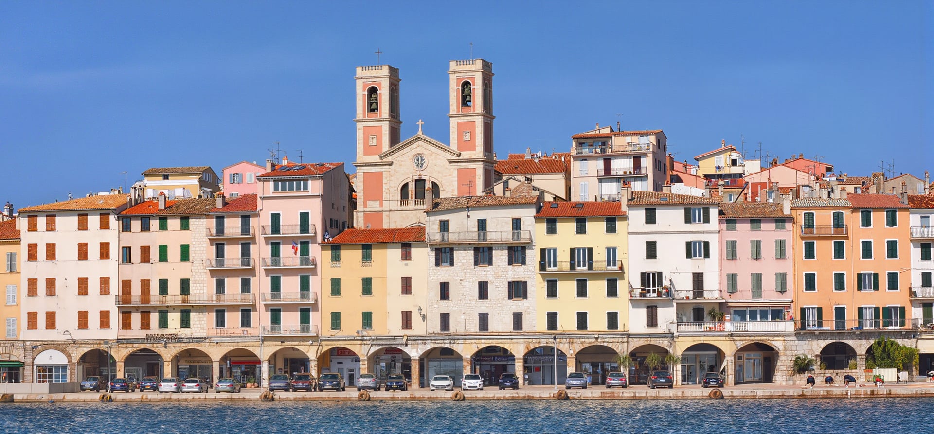 Round trip Monte Carlo via Bastia & Livorno