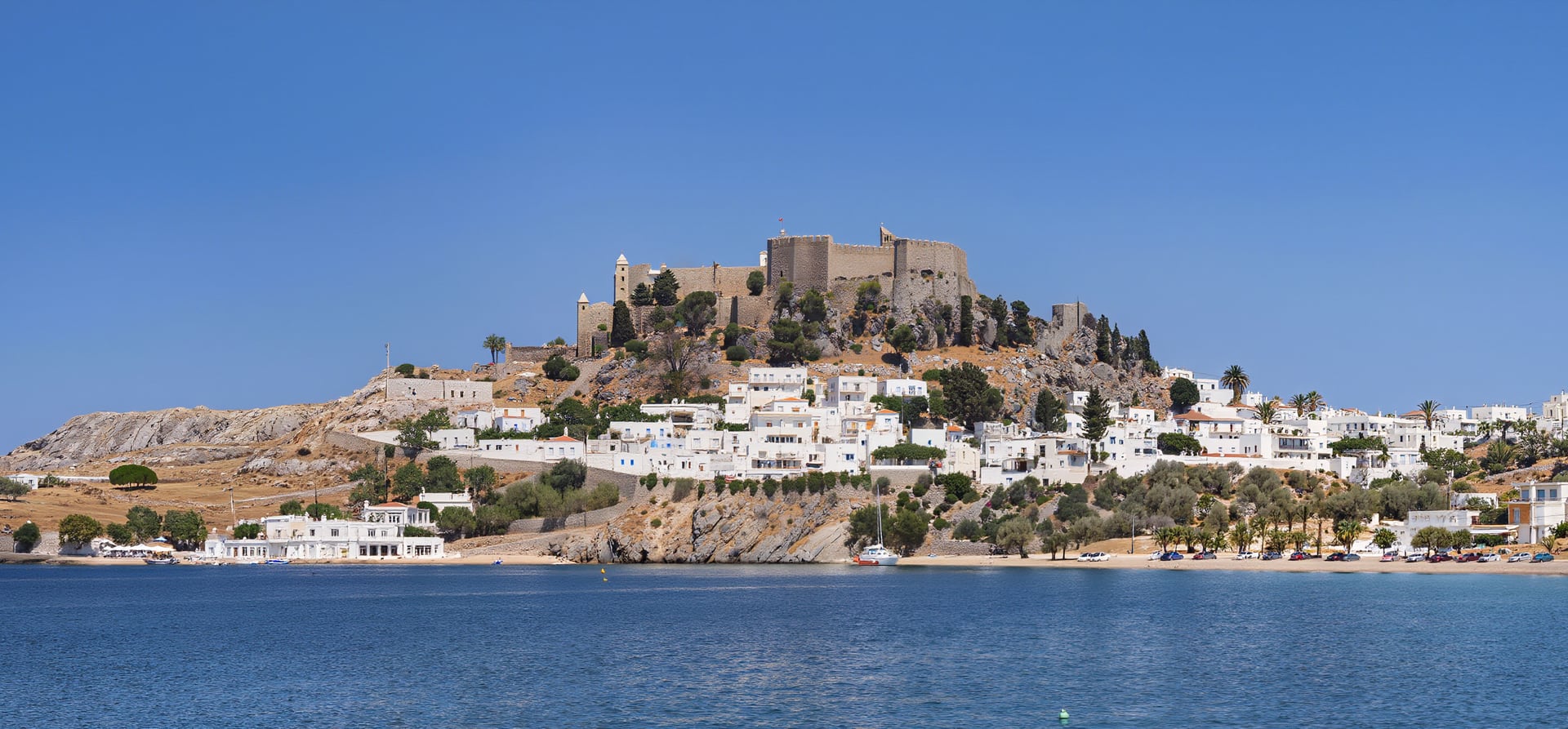 Round-trip Athens (Piraeus)
