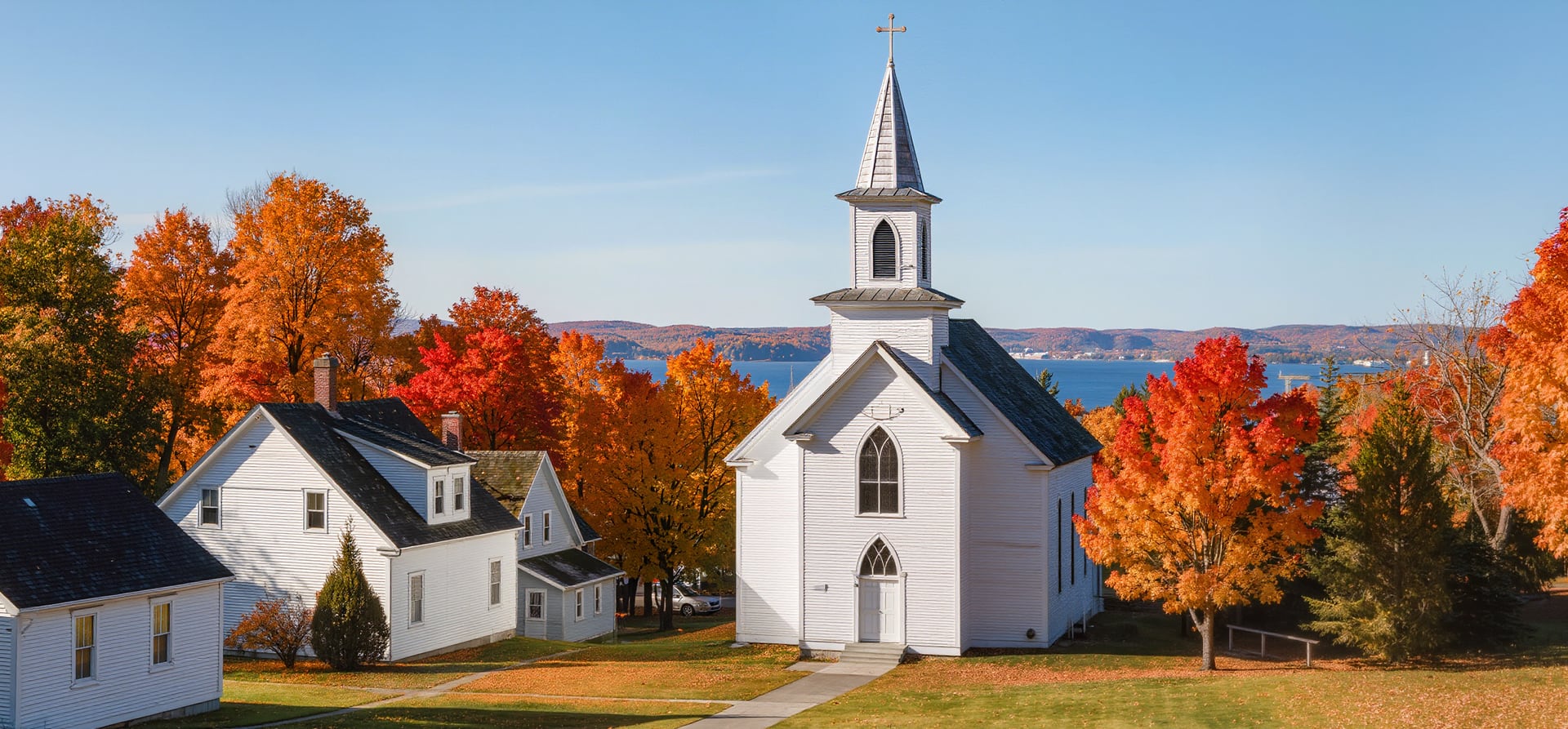 A Grand Journey Through Glacial Landscapes, Ancient Monuments & Lively Port Towns