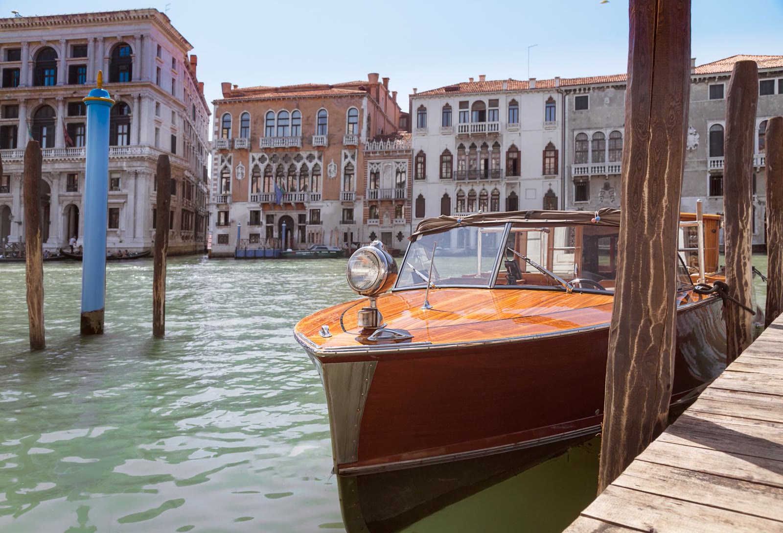 Aman Venice bedroom