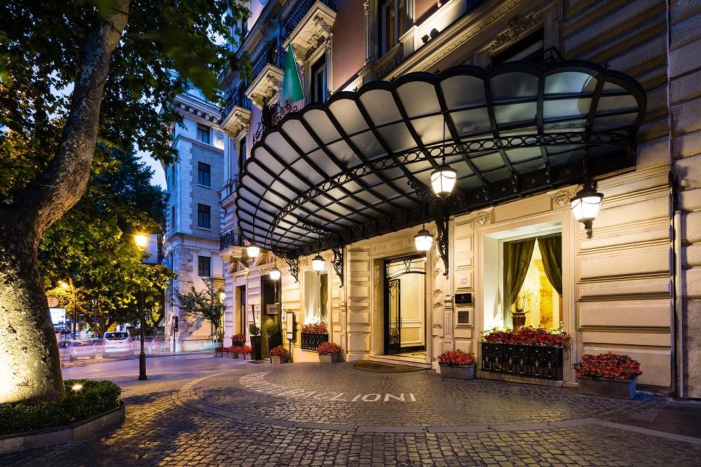 Baglioni Hotel Regina guest room