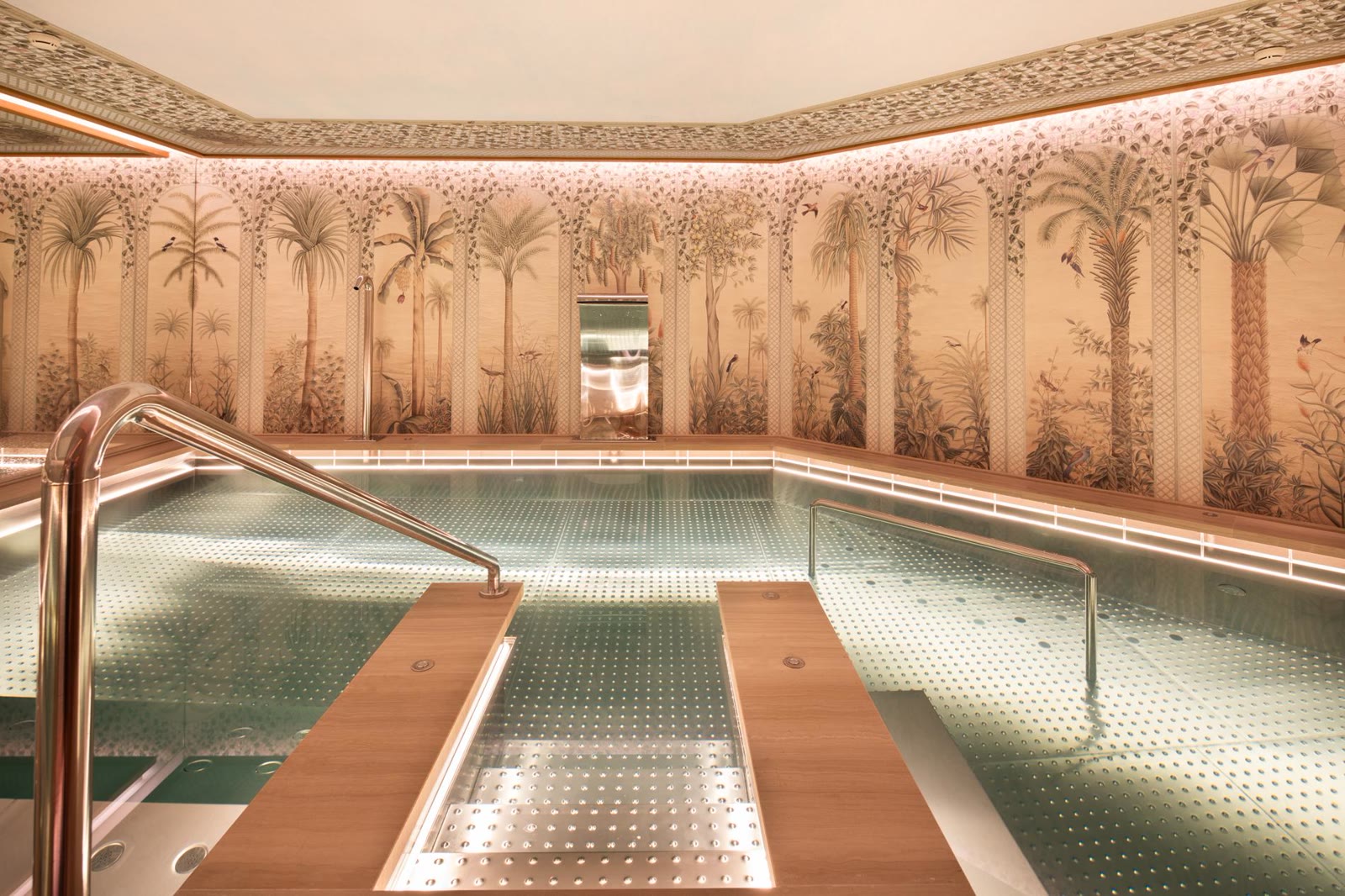 The rooftop pool at the Majestic Hotel and Spa, Barcelona