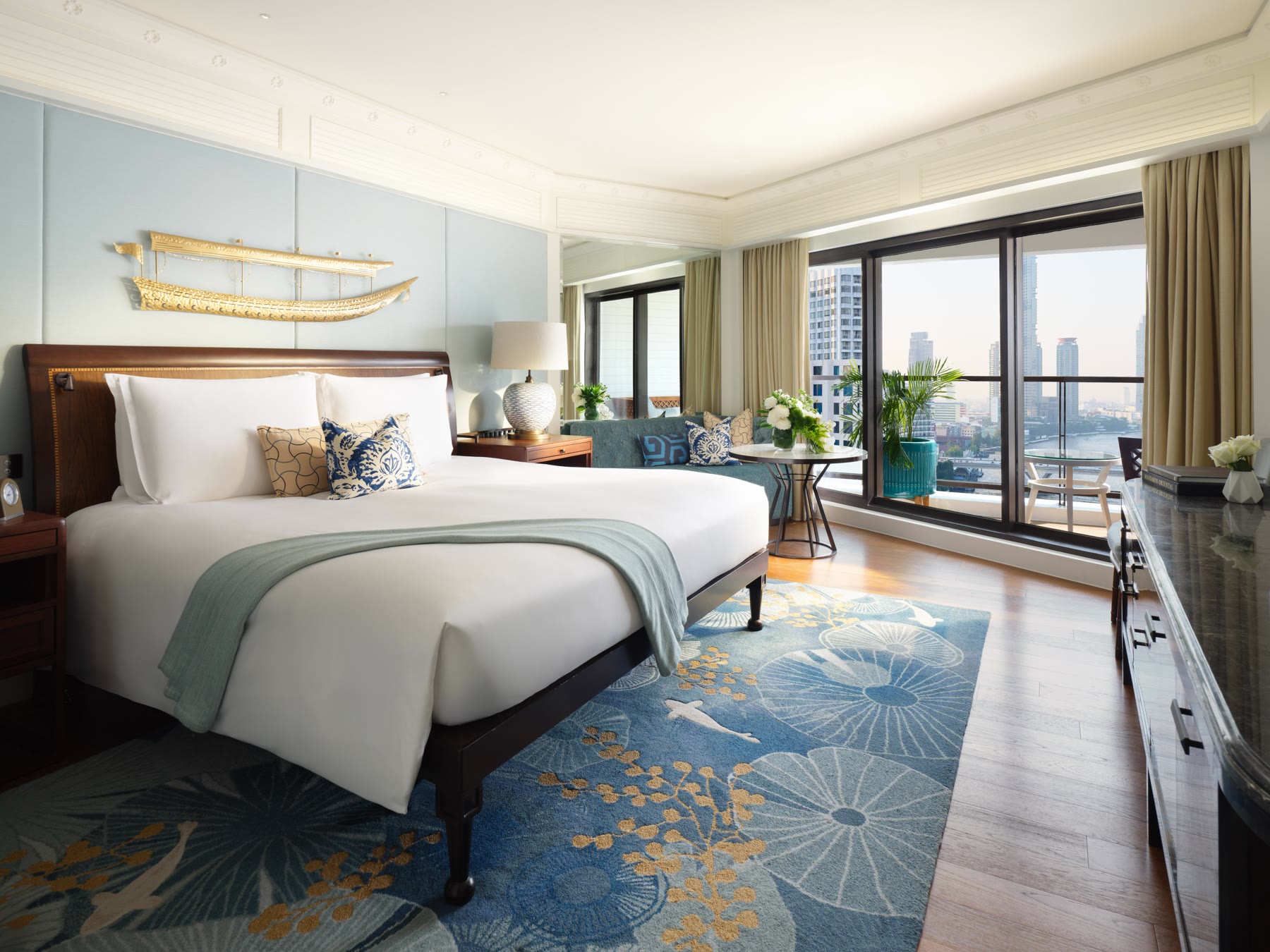 A Deluxe room at Mandarin Oriental Bangkok